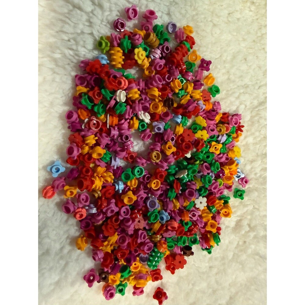 Lego HUGE Lot Of small flowers Rainbow Red Orange Yellow Green Blue Purple Pink